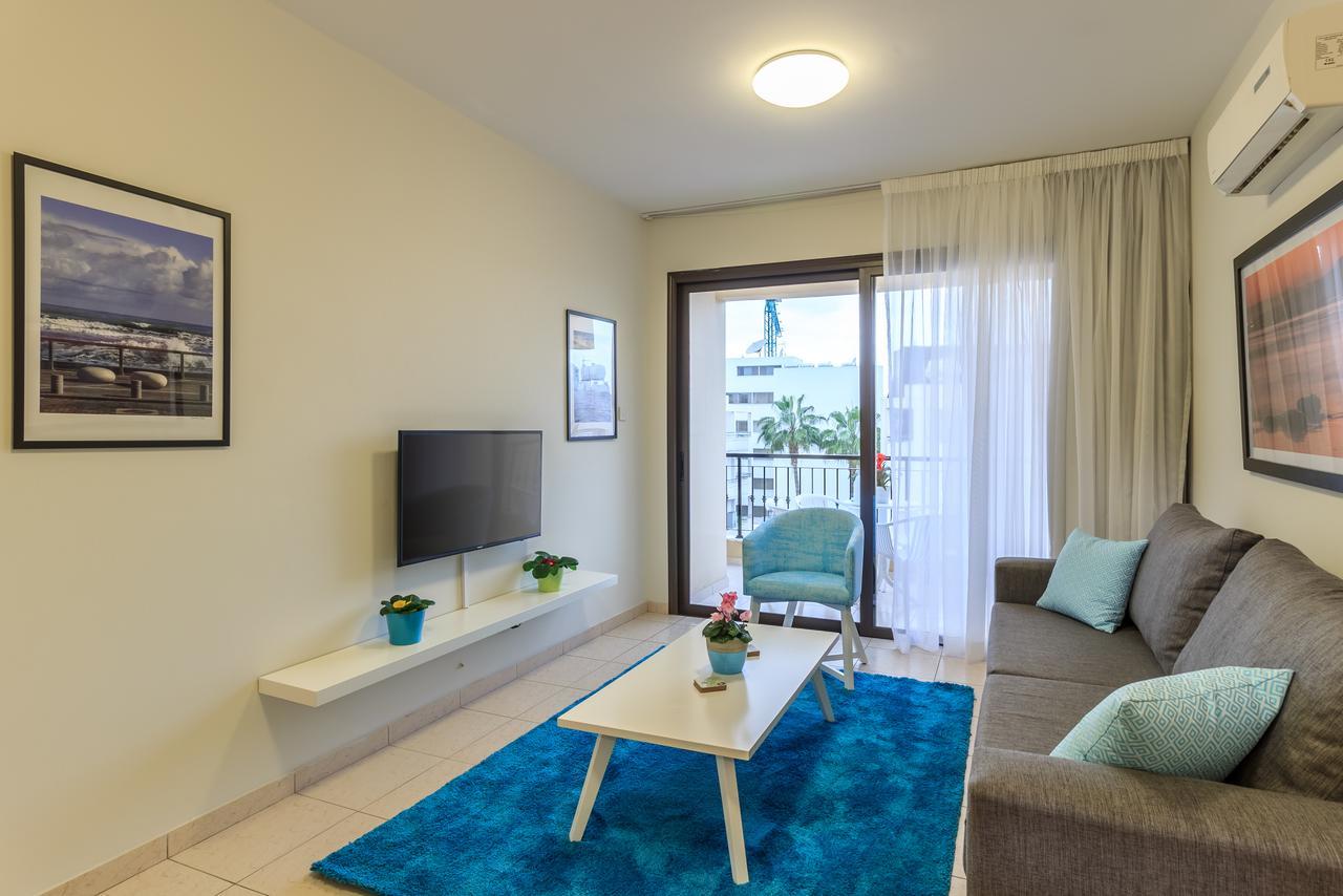 Soho City Apartments Larnaca Luaran gambar
