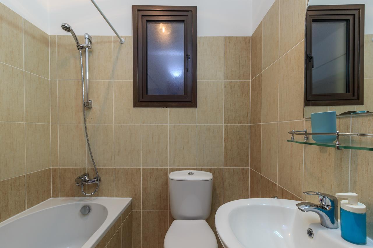 Soho City Apartments Larnaca Luaran gambar